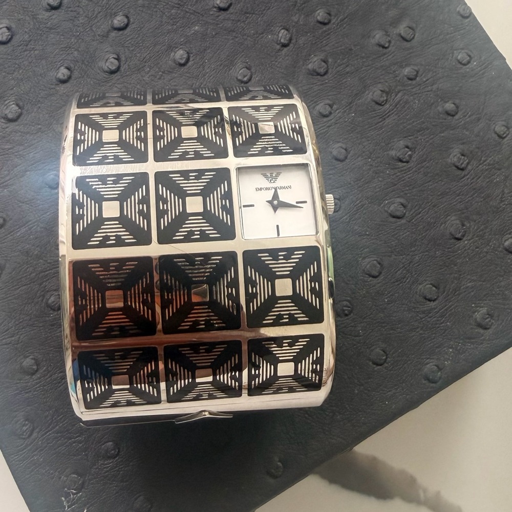 Emporio Armani Silver and Black Geometric pattern watch